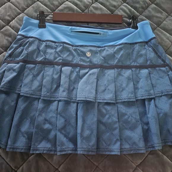Tennis Skirt - Picture 2 of 4
